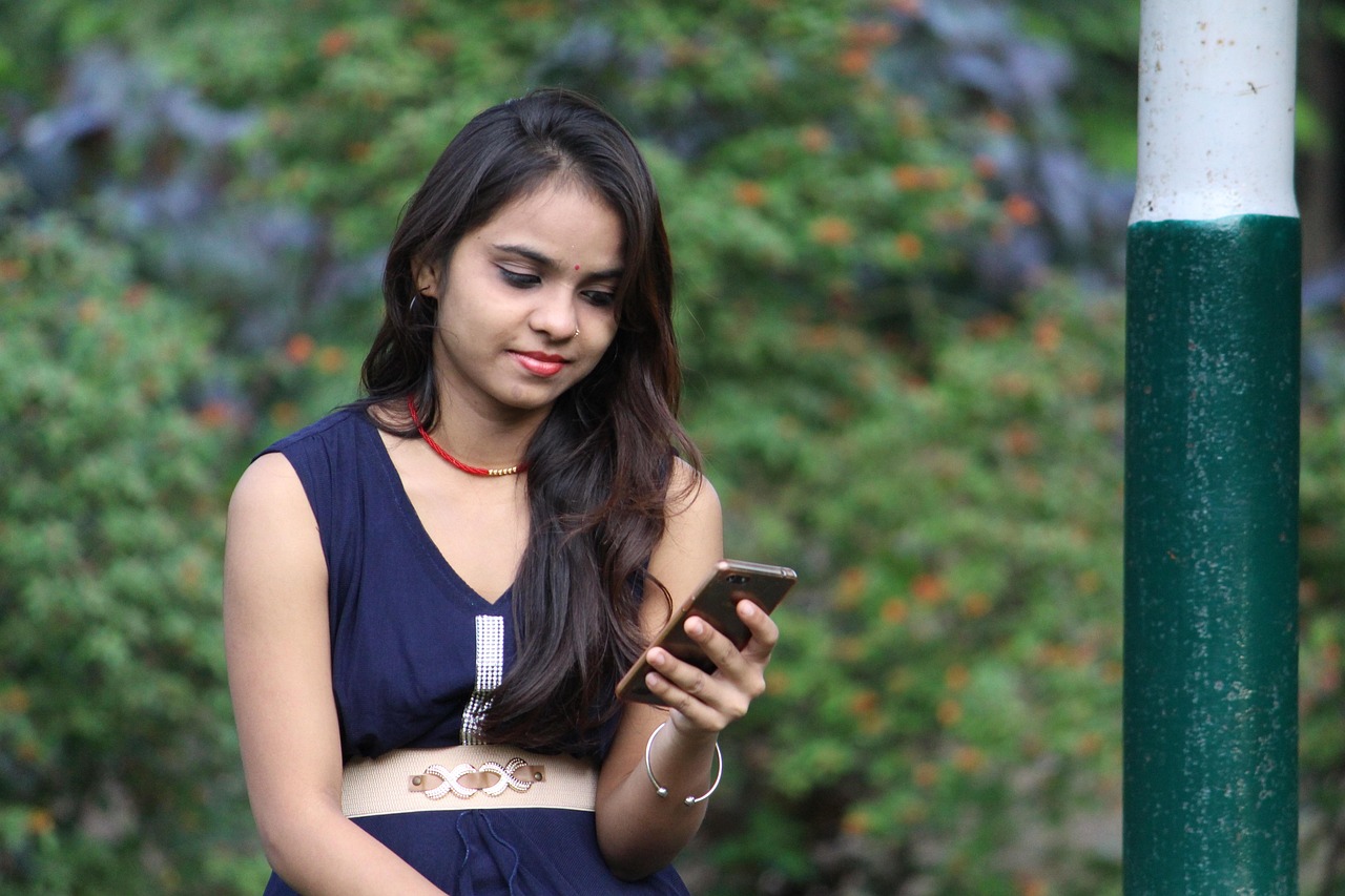 women girl, beauty, dress, selfie, green beauty, selfie, selfie, selfie, selfie, selfie